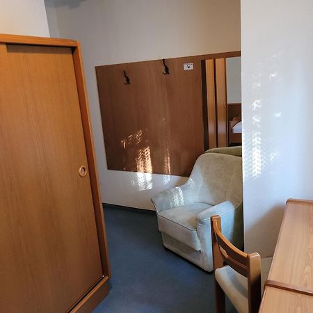 Hotel-Pension Ursula Bad Sachsa Δωμάτιο φωτογραφία